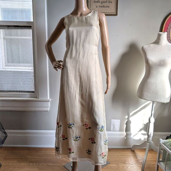 Vintage 90s Laura Ashley Silk Maxi Dress Floral Embroidery Shift Cottagecore 6 - Picture 13 of 13